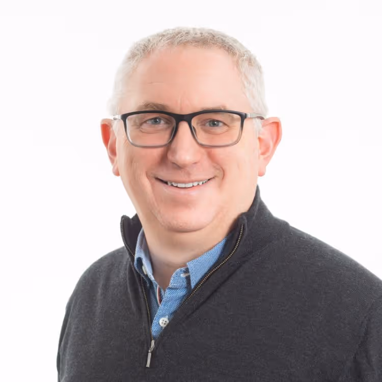 Dr Adam Simon