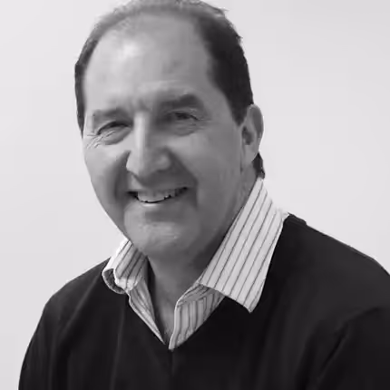 Dr Daniel Reiff