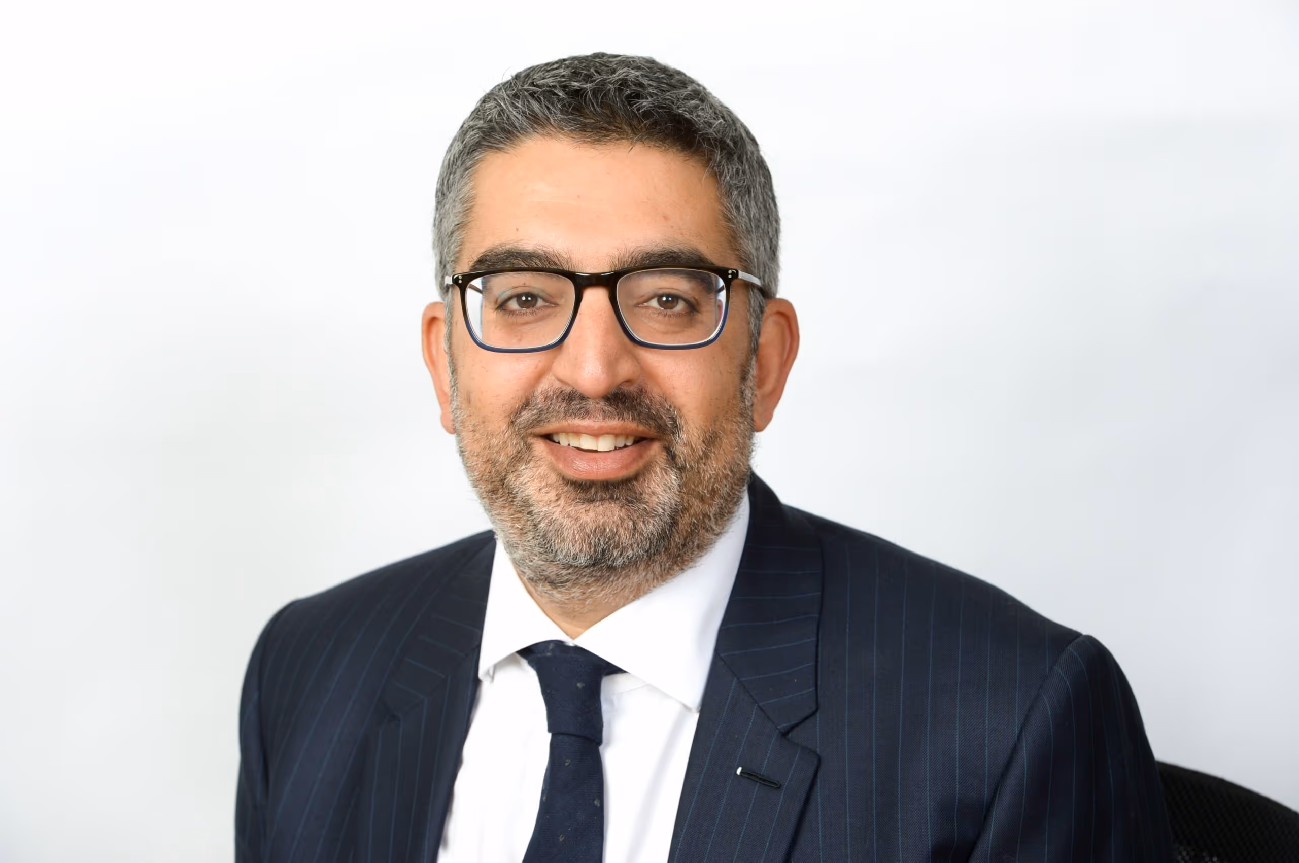 Mr Kunal Hinduja