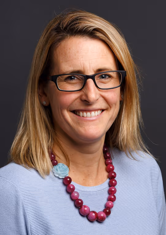 Ms Sophie Roberts