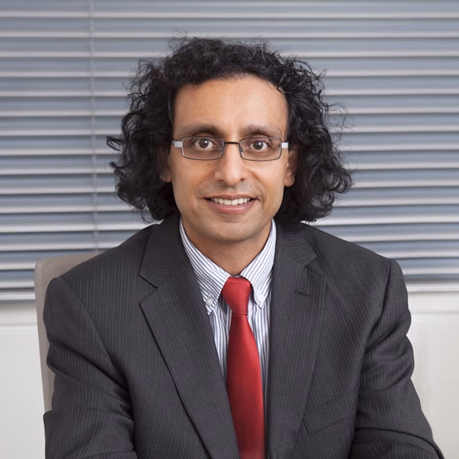 Dr Simon Paul