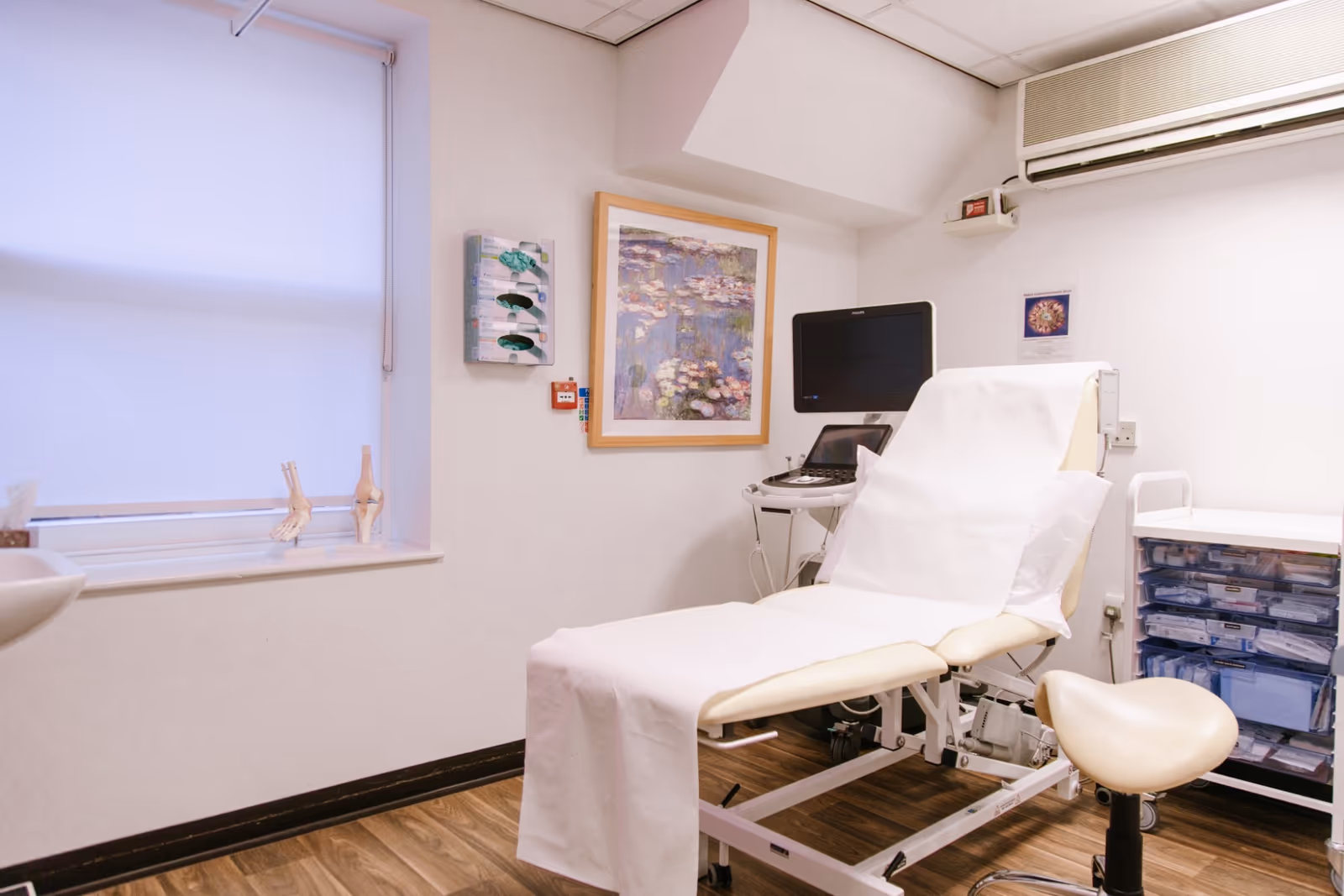 An ultrasound room at Queen Anne Street